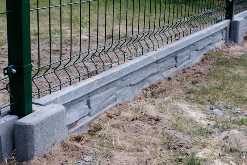 ogrodzenia-Polska-StyleFence-nowoczesne-ogrodzenia-montaż-instalacja-bramy-wjazdowe-balustrady